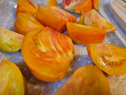 The color of Pineapple Tomatoes is so tropical!